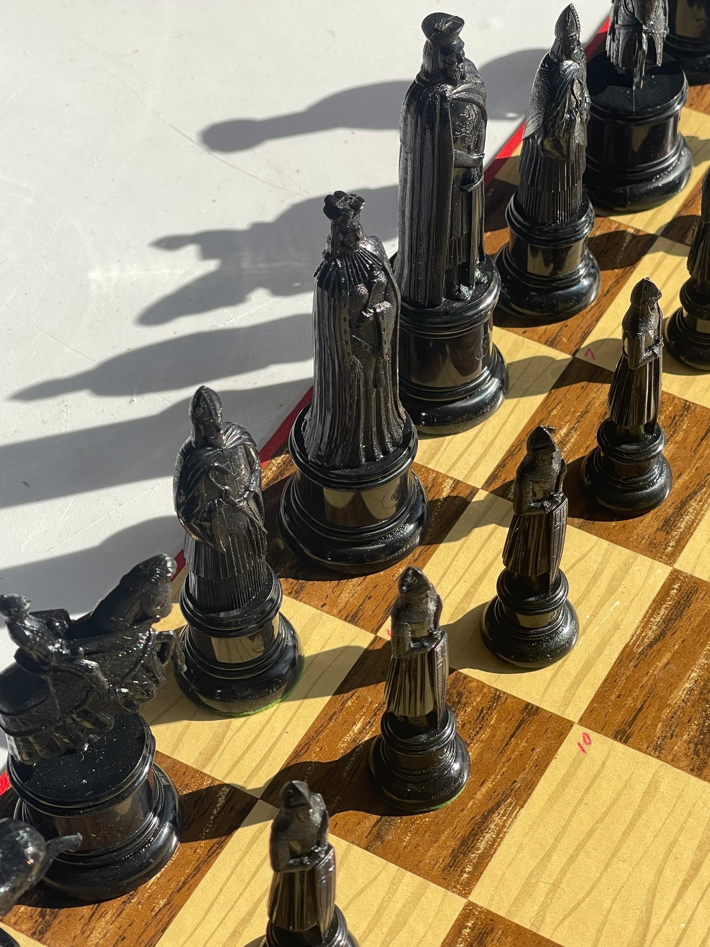 1947 CHESS SET Kingsway REPLICA of 11th CENTURY Florentine FIGURES Italian Chess