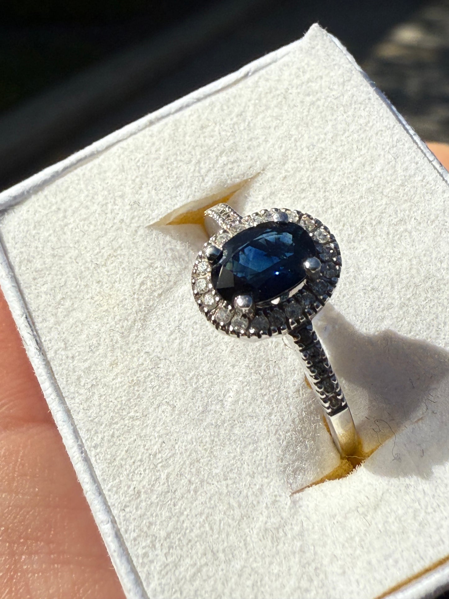 10K WHITE GOLD BLUE SAPPHIRE DIAMONDS RING SIZE 7-1/4 EMA Signature Marking 2.3g