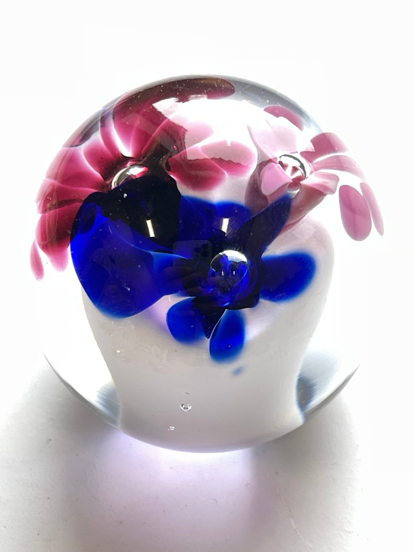 Flowers Trio in a Vase Signed Larson Crystal Blown Glass Paperweight Made In USA